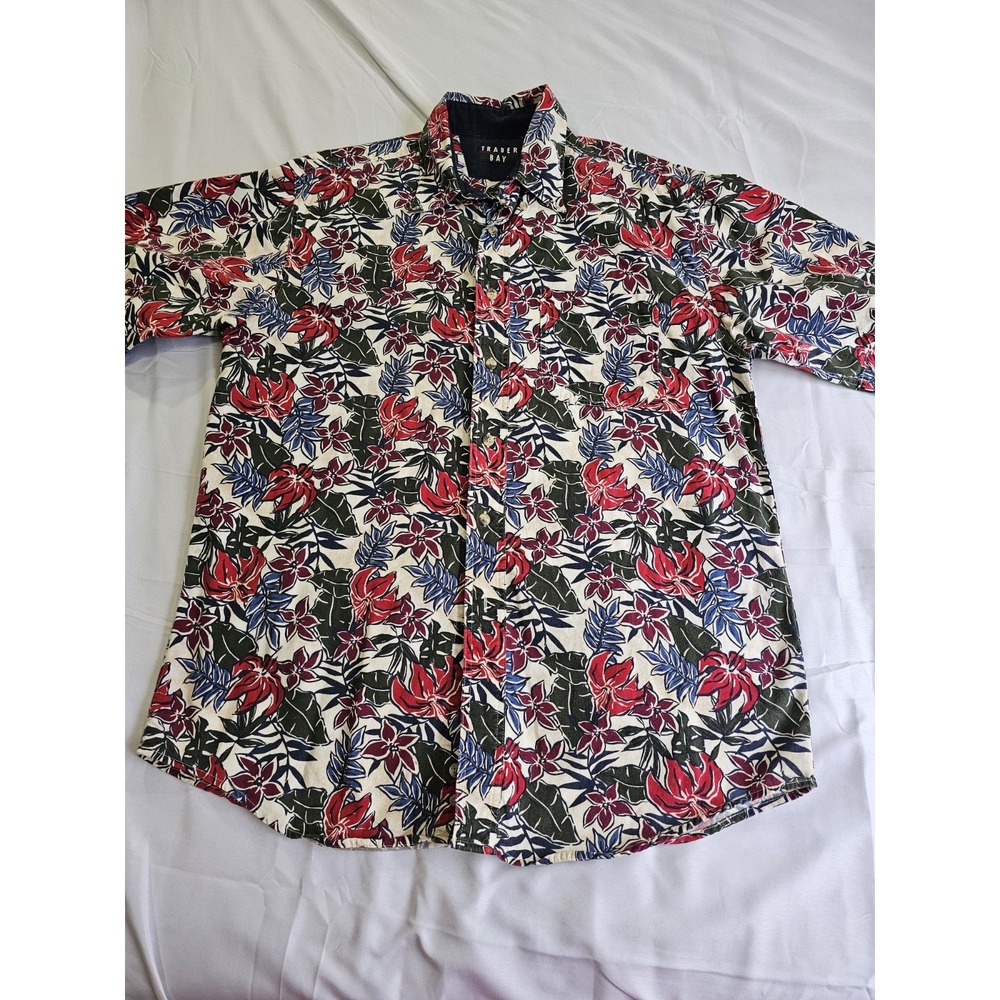 Tradey Bay Floral Hawaiian Short Sleeve Button Down Shirt Size Medium